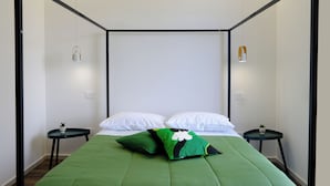デラックス トリプルルーム バルコニー シティビュー