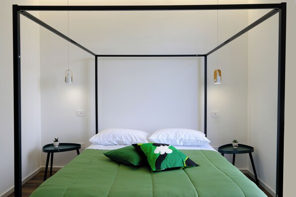 Deluxe Triple Room, Balcony, City View