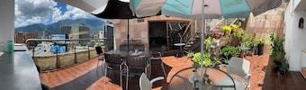 Beautiful bed & breakfast located at the heart of Las Mercedes, in Caracas