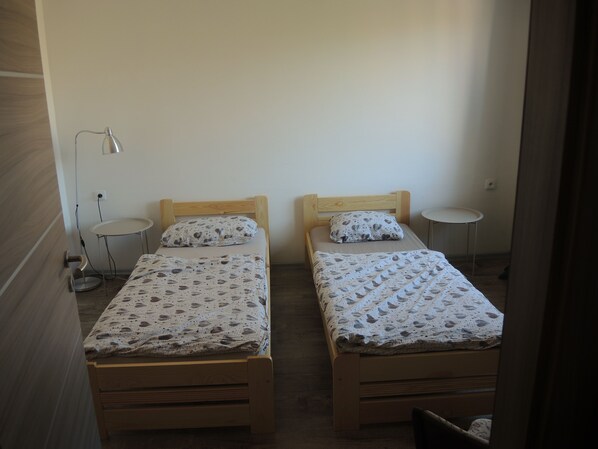 1 bedroom, WiFi, bed sheets