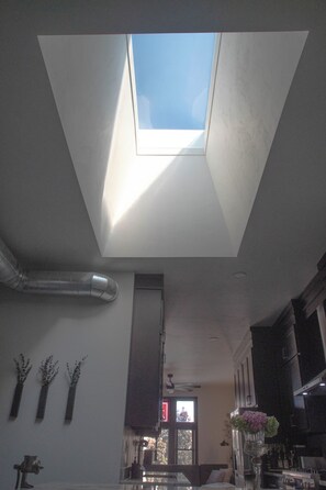 Interior - Luxury Meets Historic @ The Luxe Loft - AMAZING LOCATION! (Algoma)