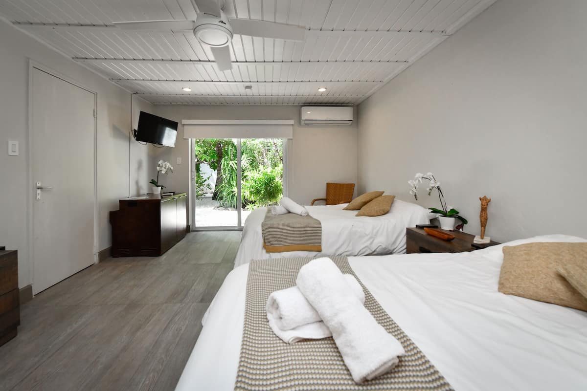 Deluxe Quadruple Room, Garden View