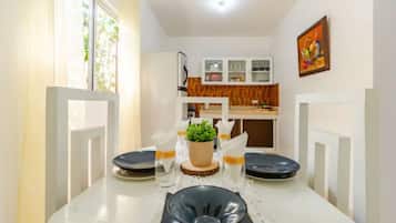 Apartamento, 2 quartos, acessível, para fumantes | Parte interna