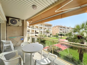 Outdoor dining - Golf Sant Jordi - La Llosa, sea views, parking  (Cambrils)