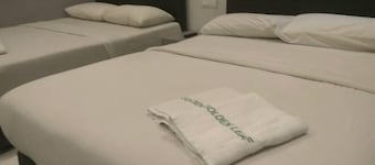 Golden Leaf Boutique Hotel