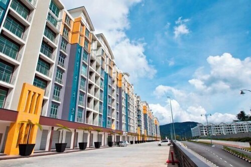 DreamScape Apartment @ Golden Hill