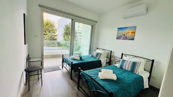 3 bedrooms, iron/ironing board, travel cot, free WiFi