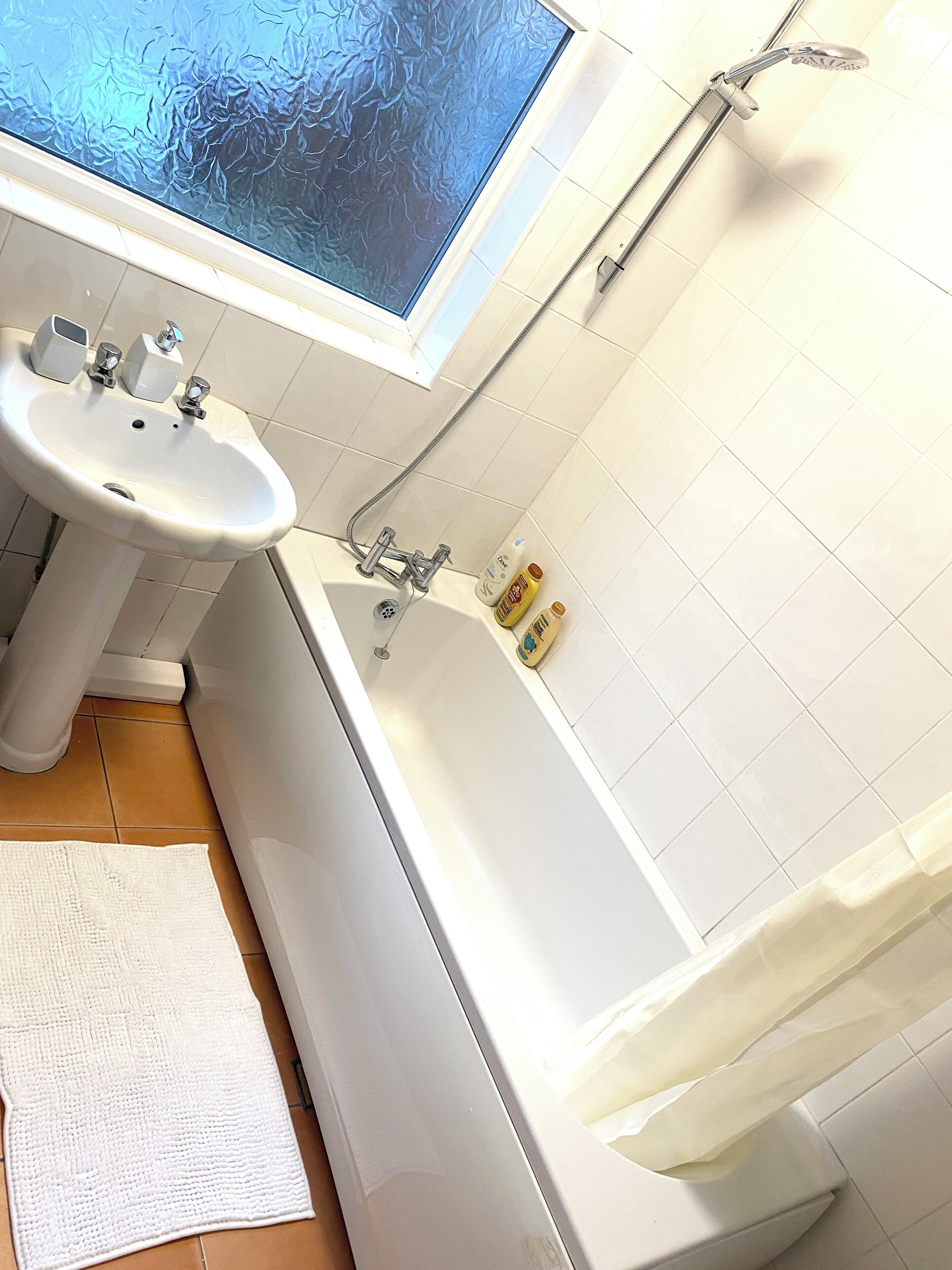 Towels, soap, toilet paper