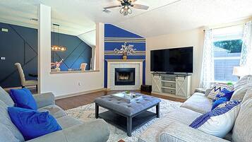 TV connectée, cheminée