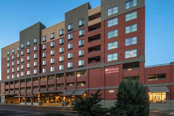 Exterior - Hilton Garden Inn Tacoma Downtown (Tacoma)