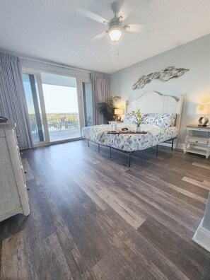 3 bedrooms, free WiFi, bed sheets - Gorgeous Set up! Dive into the best vacation with Best Amenities! (Panama City Beach)