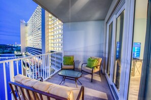 Property grounds - Perfect views! Incredible experience! Best onsite restaurants and shops! (Panama City Beach)