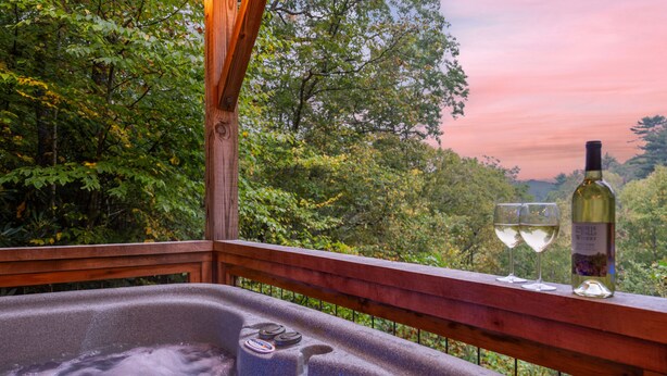 Unclassified image, 1 of 42, button - Luxury Log Cabin: Scenic Views Near Linville Falls (Marion)