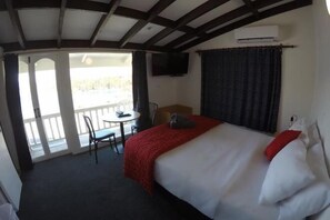 Cots/infant beds - Colonial Village Motel (Queenstown)