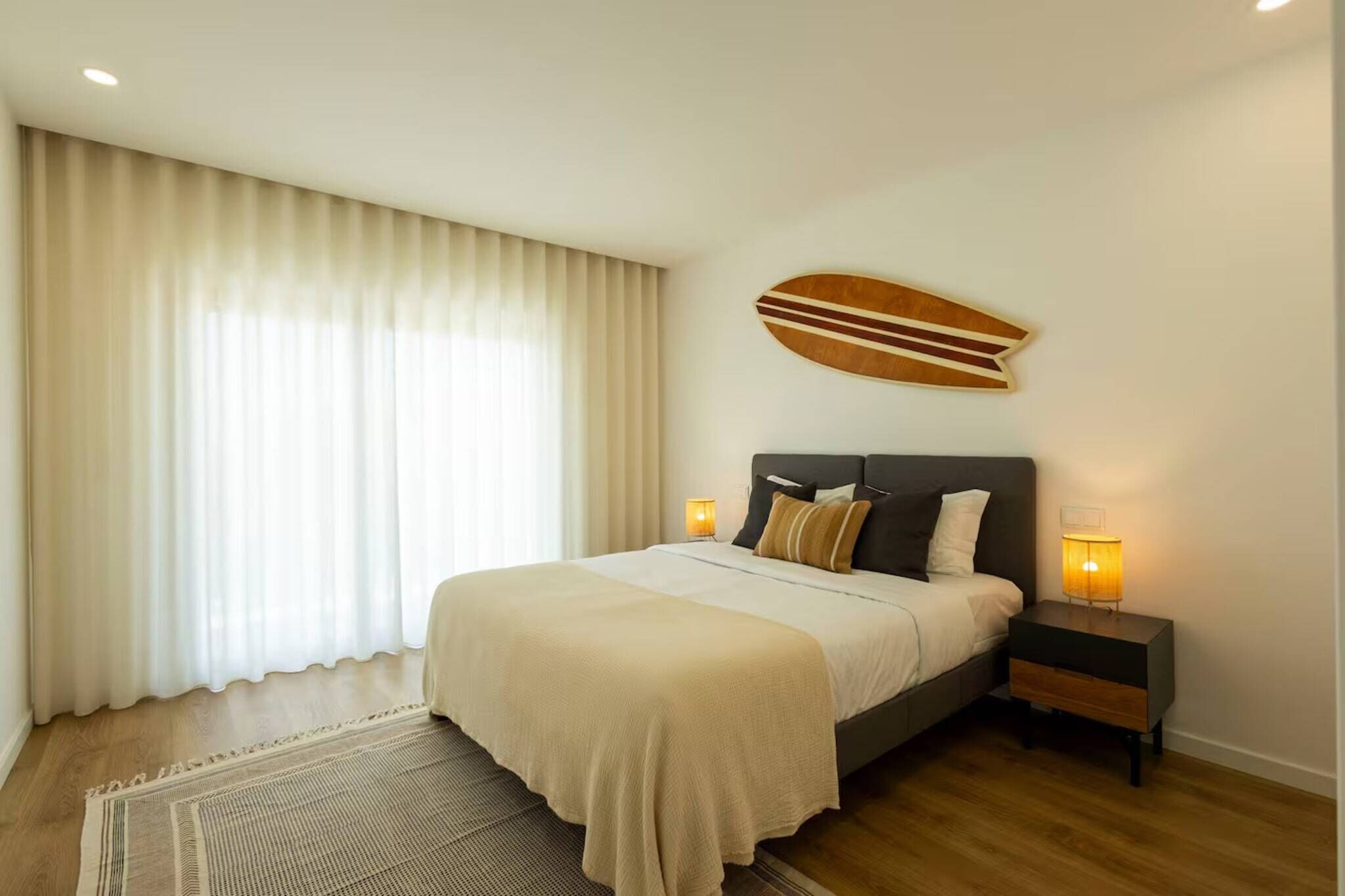 4 bedrooms, iron/ironing board, Internet