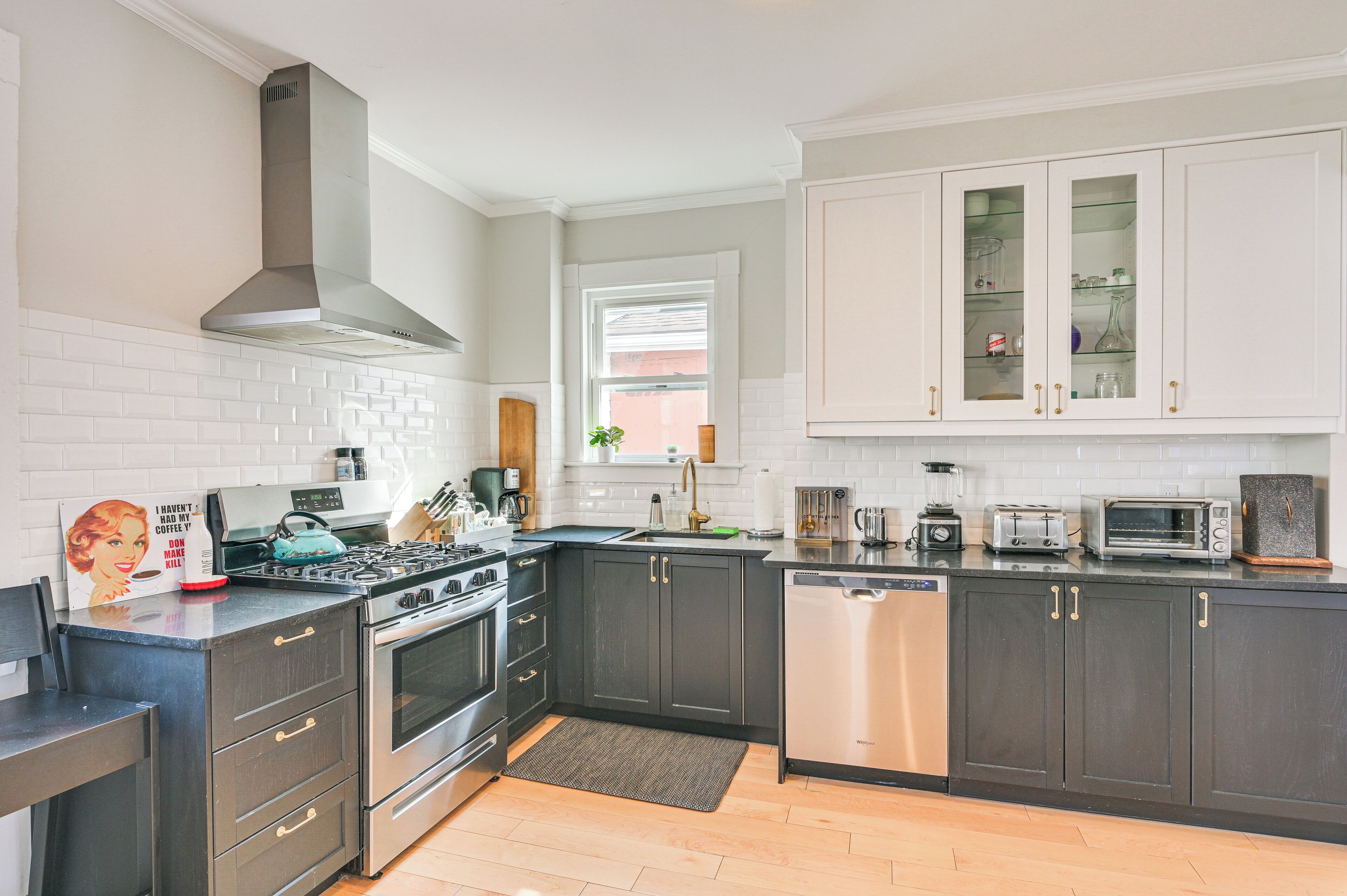 Microwave, oven, stovetop, dishwasher