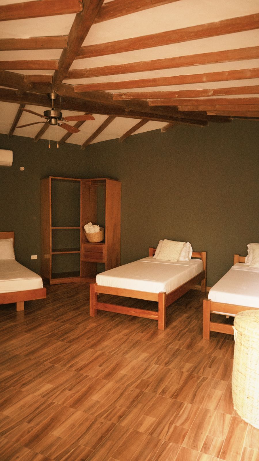Comfort Room, Garden View