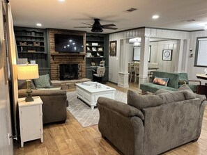 Smart TV - Charming, newly renovated, 3-bedroom, 2 full bath home. (Rienzi)