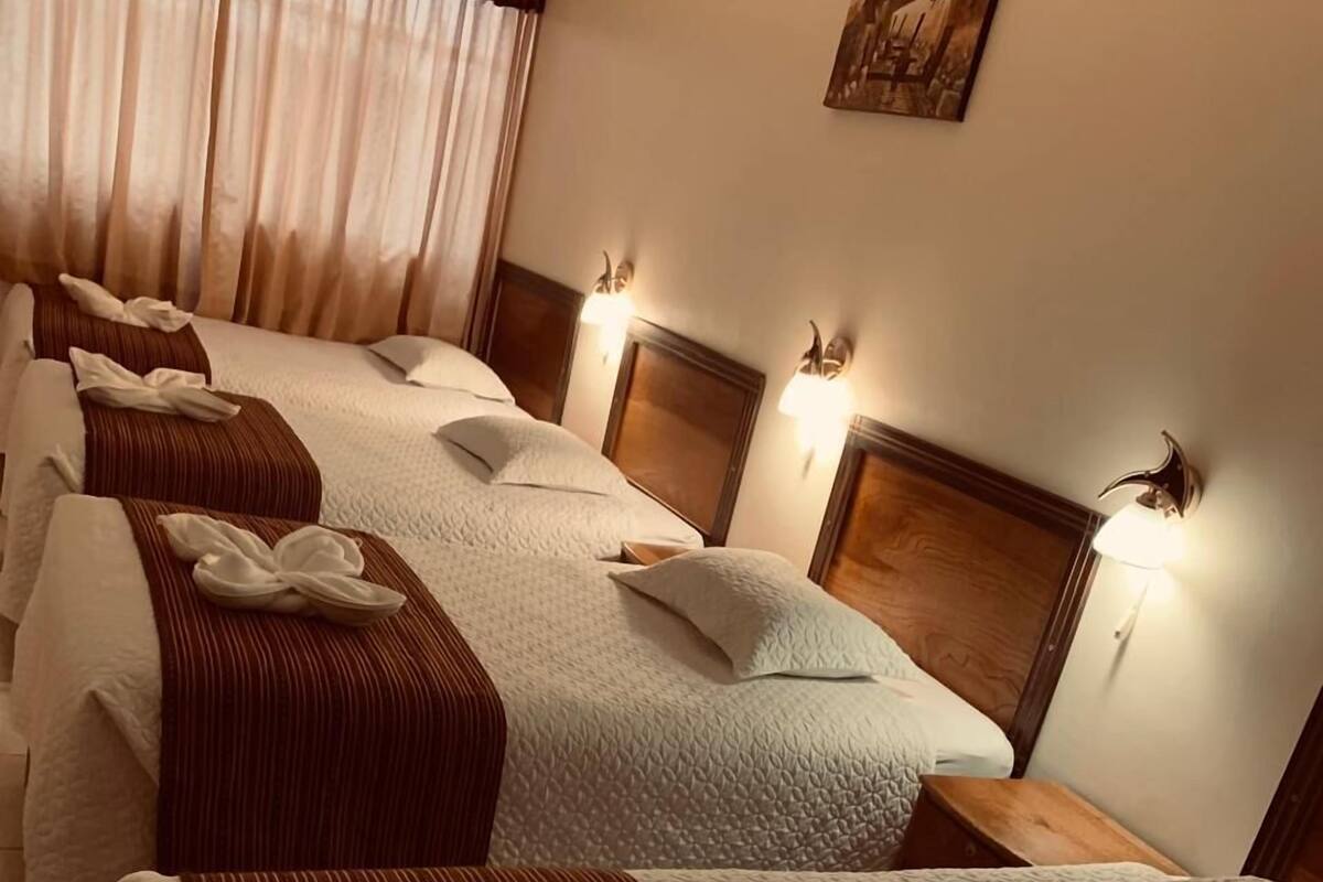 Comfort Quadruple Room | Free WiFi, bed sheets