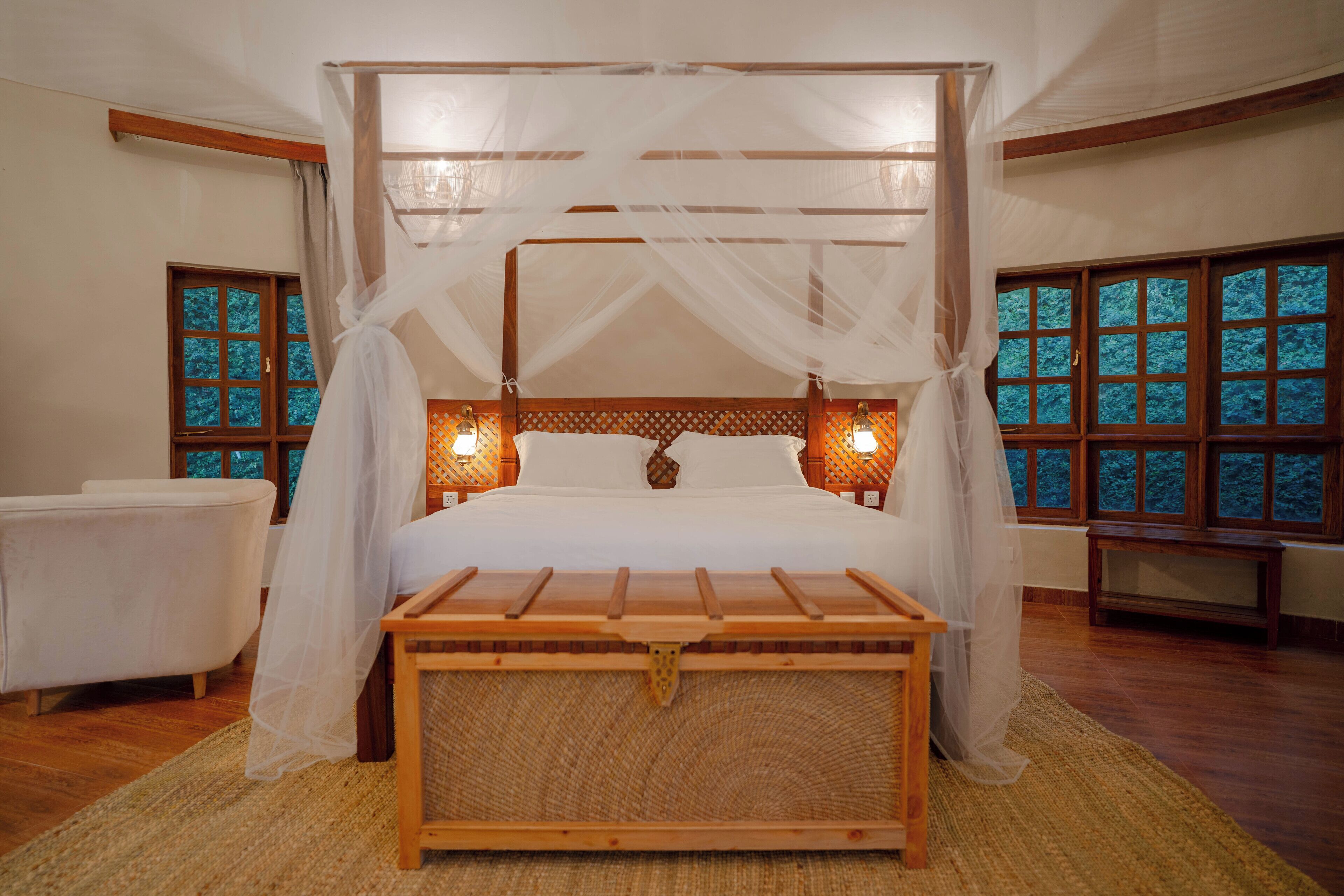 Chambres insonorisées, fer et planche à repasser