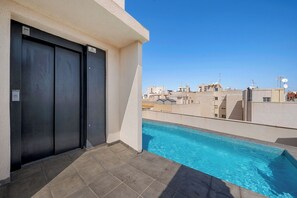 Pool - Casa Amorosa Apartment with Pool - Close to Beach, City Centre and Bus Station (Torrevieja)