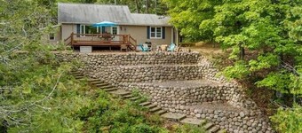 Chute Pond Chalet: Charming 4-Bed Lakefront Cottage on Chute Pond