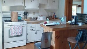 Kaffetrakter/tekoker, kjøleskap, mikrobølgeovn og ovn