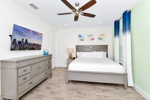 2 Schlafzimmer, Zimmersafe, Bügeleisen/Bügelbrett, kostenloses WLAN