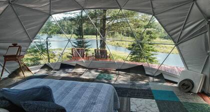 3 Secluded amazing spots on your own Private Pond