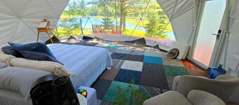 3 Secluded amazing spots on your own Private Pond