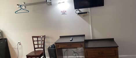 Basic Room | Living area