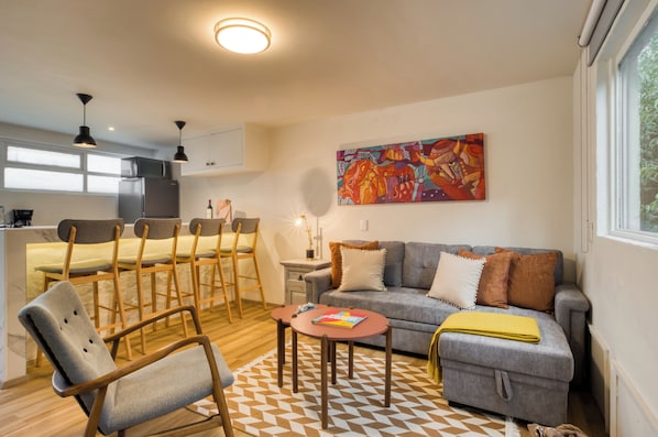 Appartement Confort, 3 chambres, vue sur la ville | Aire de séjour