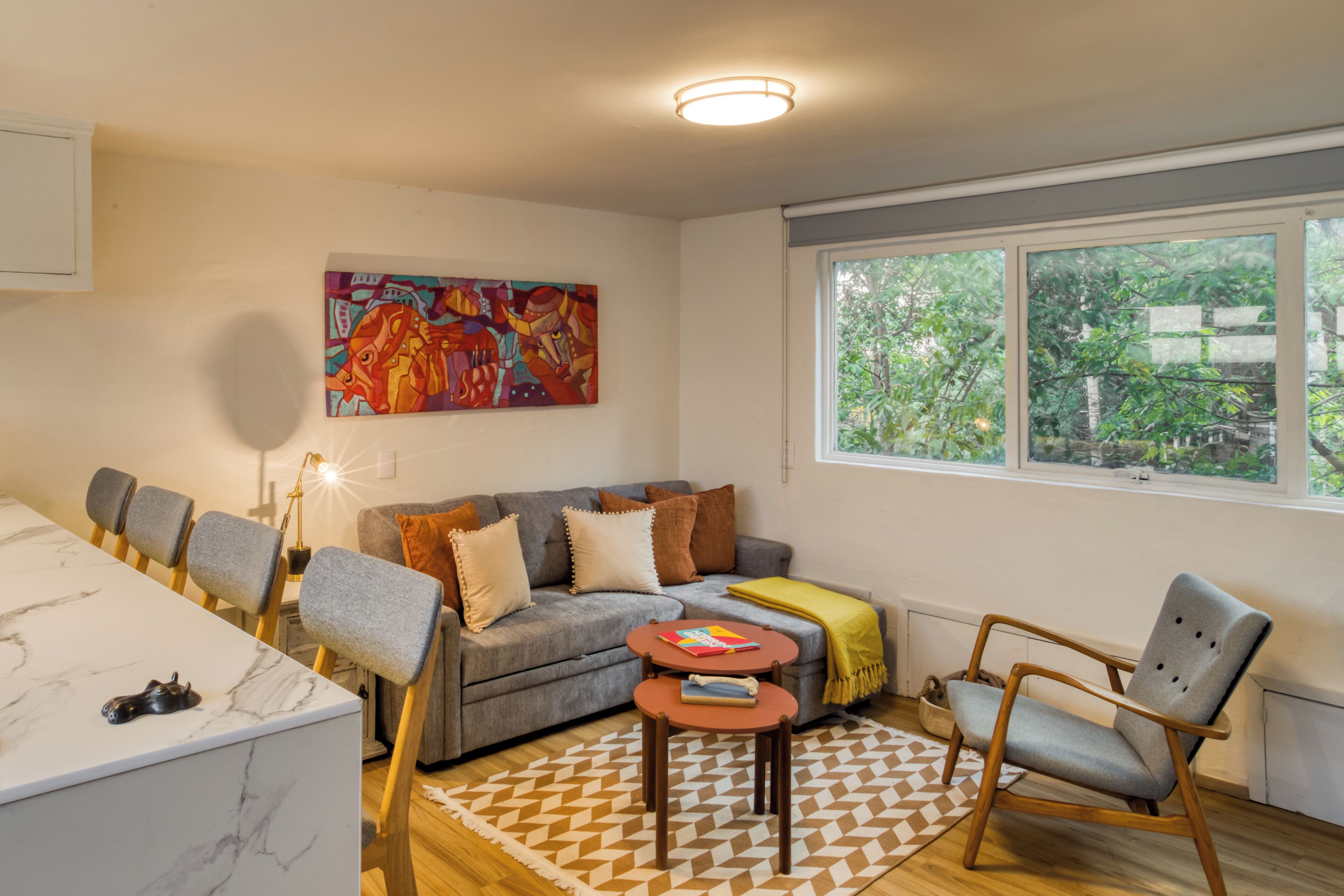 Departamento Confort, 3 habitaciones, vista a la ciudad | Área de sala de estar