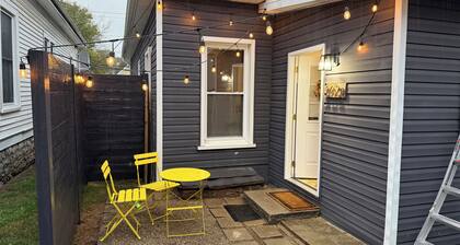 Chic luxury studio, Downtown Danville, Pets OK, Centre College & Bourbon Trail