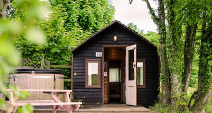 Komfort-Shieling With Hot Tub-Kabine-Ensuite mit Dusche