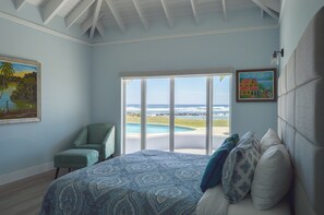 4 bedrooms, in-room safe, iron/ironing board, WiFi