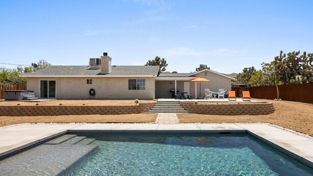 Pool - Bonanza in the Desert - POOL & Grill! (Yucca Valley)