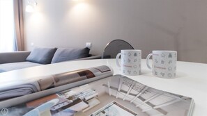 Living area - Charming Apartment in Milan's Heart (Milan)