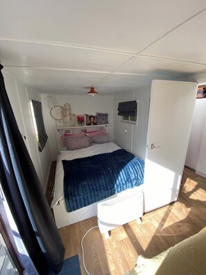 2 bedrooms, WiFi, bed sheets - Cozy home, plenty of room for the whole family (Lake Ferry)