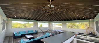 Indian River Retreat - Main House and Cottage