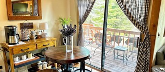 The Bear Lair-Cozy Retreat-Close to 2 Ski Resorts-Central Heating and AC