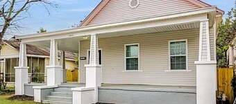 Beautiful southern home with modern amenities located in a prime location. 