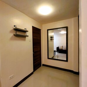 Interior - Isabel's Home - 3-bedroom Home with a Hot Tub/Jacuzzi (Davao City)