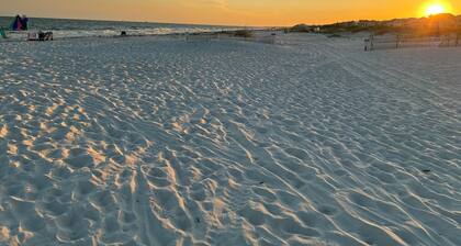 Welcome to SEA-Nanigans. Unit #1366.
A charming condo with Gulf Views.