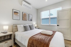 3 dormitorios, escritorio, tabla de planchar con plancha y wifi gratis