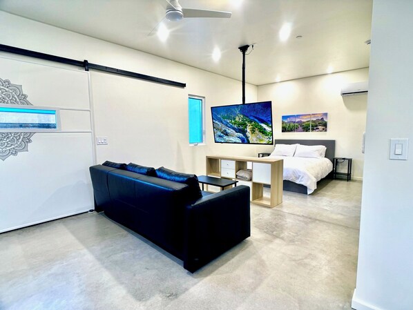 1 habitación, escritorio, tabla de planchar con plancha y wifi gratis 