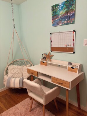 Interior - Family getaway in Marin County. Close to S.F., wine country and Stinson Beach. (San Anselmo)