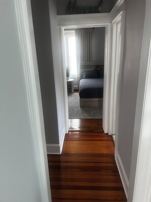 2 bedrooms, desk, iron/ironing board, travel cot - ★Casa de Paz II ★Min to American Dream Mall ★ Min to NYC★ (North Bergen)