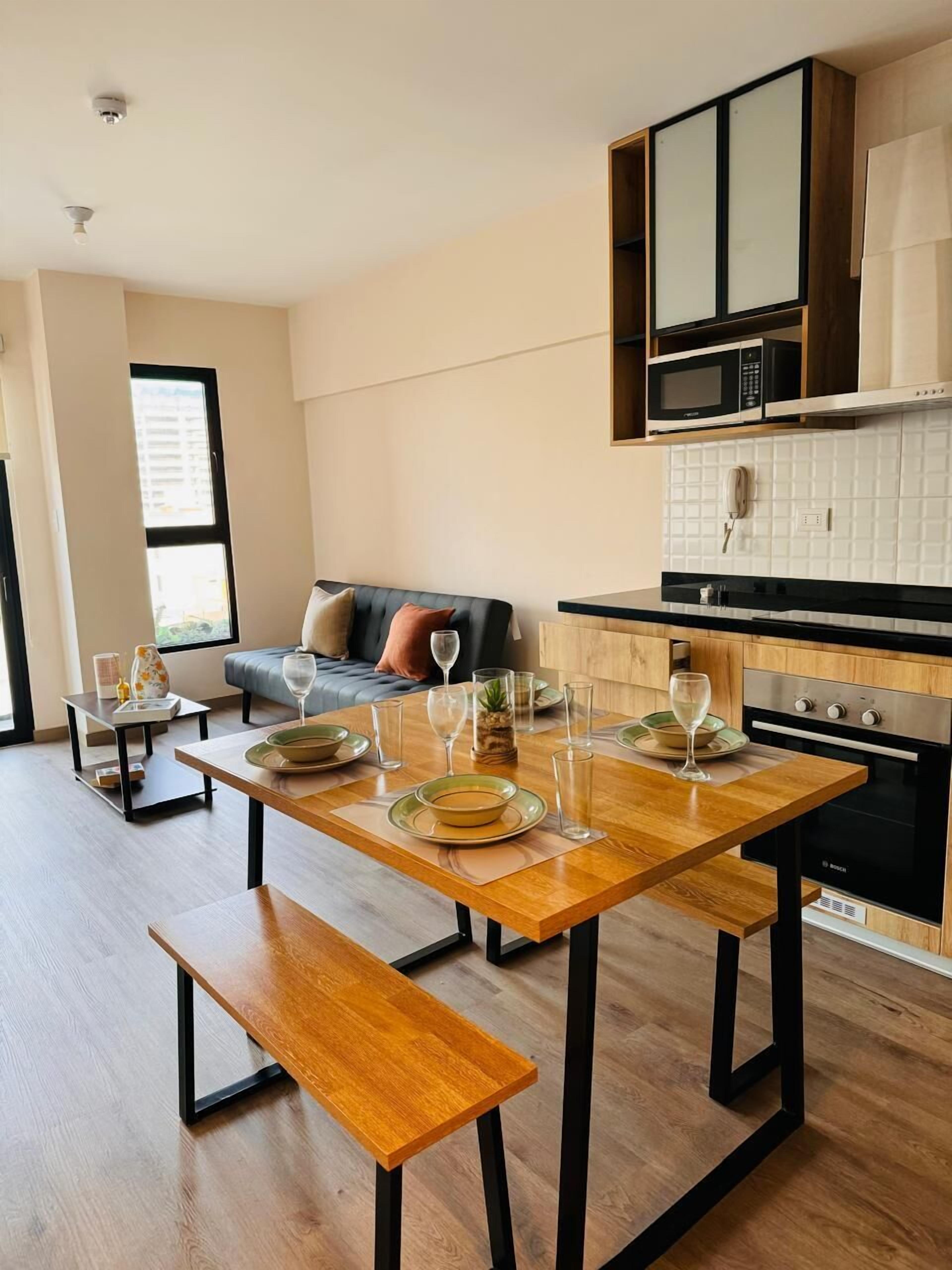 Superior Apartment, Patio, Courtyard View | Private kitchen | Fridge, microwave, oven, stovetop