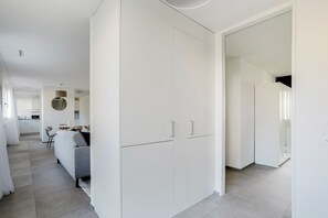 Interior - Blueground | Gewerbeschule, w/d, fully furnished (Zurich)